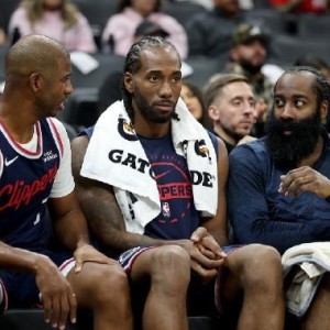 离开快船，保罗还有夺冠希望？美记：NBA多支强队对保罗有兴趣！